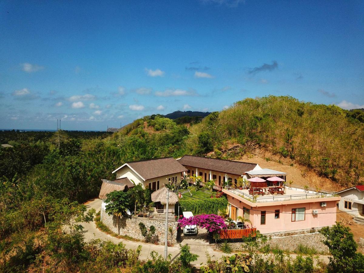Hotel Surf Camp 79 Kuta  Exteriér fotografie